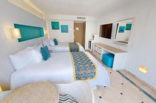 2 double beds