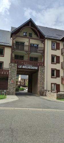 Appartement Luchon idéal curiste, ski et randonnée (Appartement Luchon ideal curiste, ski et randonnee) in 聖馬麥特