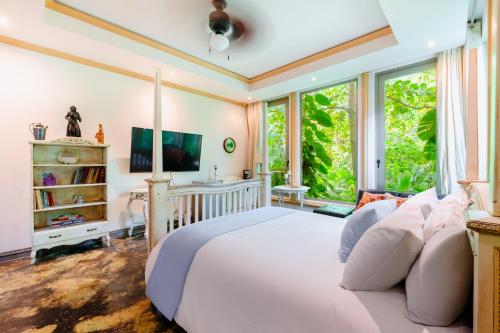 room detail thumbnail 0