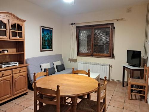 Hostal i Apartaments Populetus