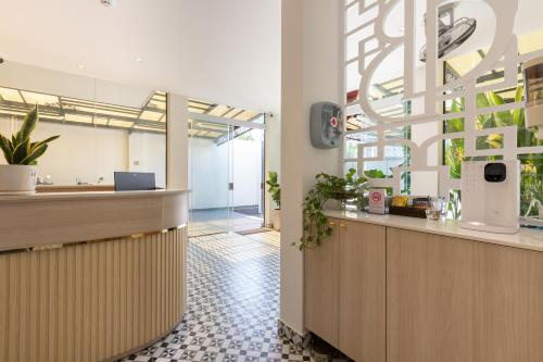 Bin Bin Hotel 17 Near GS Metro City in Phuoc Kien