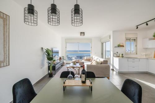 Akko's lookout – Old City & Sea View, Floor 9 (12) in Acre