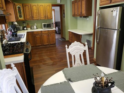 Olean New York 4 bedrooms entire house near Saint Bonaventure in Olean (NY)