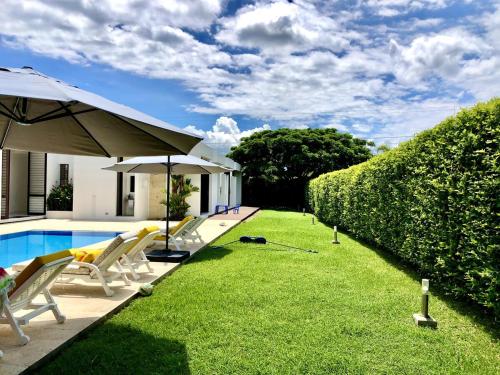Gran casa de campo Descansa Comparte y Recarga in Anapoima