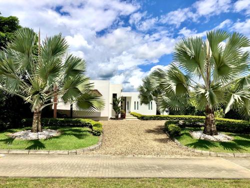 Gran casa de campo Descansa Comparte y Recarga