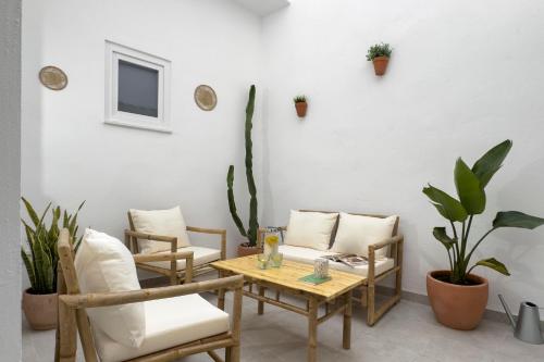 Iekārtas, Casa La Pedrera in Pedralba