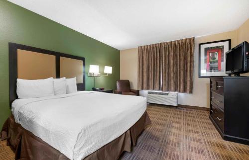 Extended Stay America Select Suites - Jacksonville - Lenoir Avenue East in Jacksonville, USA