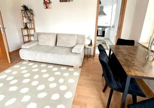 Bright temporary apartment in Schkeuditz in Schkeuditz, Deutschland