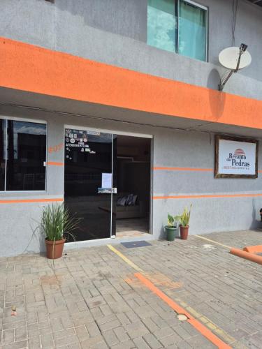 入口, Hotel Recanto das Pedras in 伊達坡亞