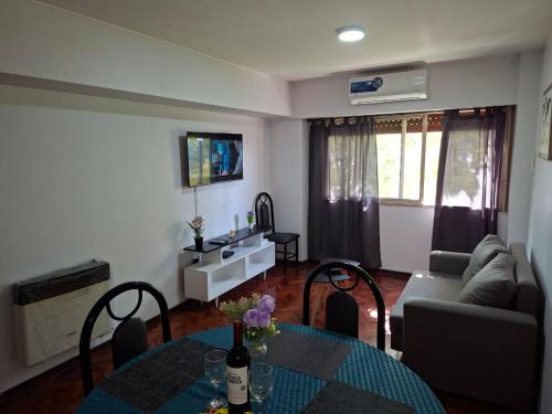 Dpto City Bancaria - Moderno y cercano a todo - image 3