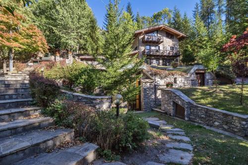  Maison des Mélèzes, Pension in Courmayeur