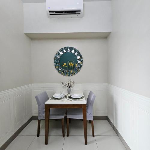 Lovely Condo in the heart of Uptown BGC - Soleil Pacific Suite, Manila (photo 8)