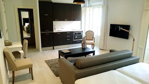 El Armador Casa Palacio - image 5