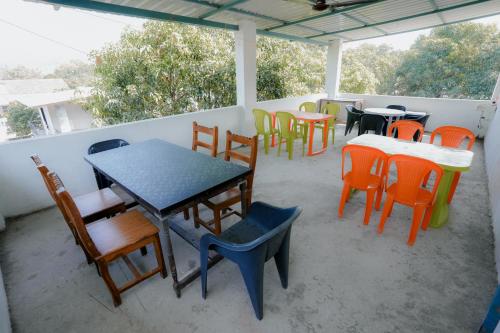 Aashray Guestroom in Kashid