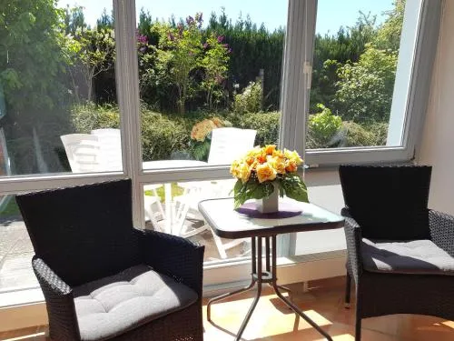 Appartement 6 im Fischerhaus mit Terrasse in Ostseebad Sellin, Deutschland