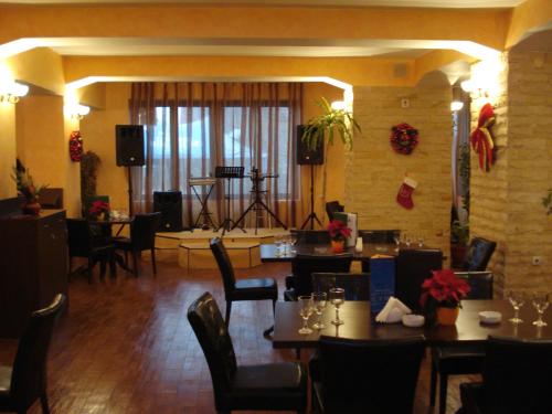 Complex Turistic Paralela'45 Complex Turistic Paralela'45