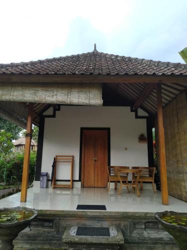 The Bukit Artha Guest Houses & Restaurant – Sidemen, CO