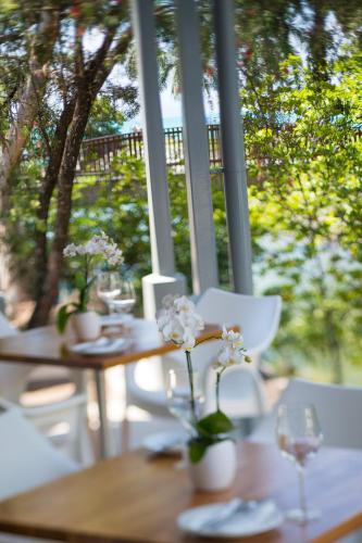 ห้องอาหาร, ฮาร์ต โฮเต็ล แอนด์ แกลเลอรี วิทซันเดย์ (Heart Hotel and Gallery Whitsundays) in เกาะวิตซันเดย์