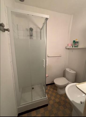 Appartement 5 pers climatisé idéal randonnées et train à vapeur proche Mercantour (Appartement 5 pers climatise ideal randonnees et train a vapeur proche Mercantour) in 皮熱泰涅