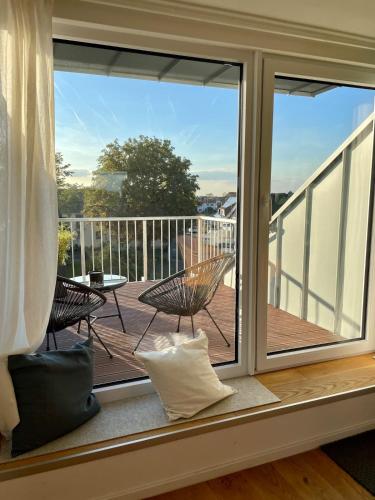 Lichtdurchflutetes Apartment mit Dachterasse zwischen Koln und Dusseldorf in Dormagen