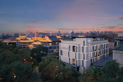 Exterior view, Four Points by Sheraton Xi'an Dayan Pagoda in Qujiang Giant Wild Goose Pagoda