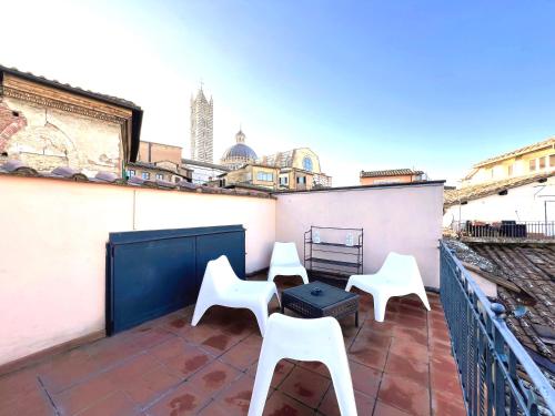 Le Campane-with 360 view terrace on historic city