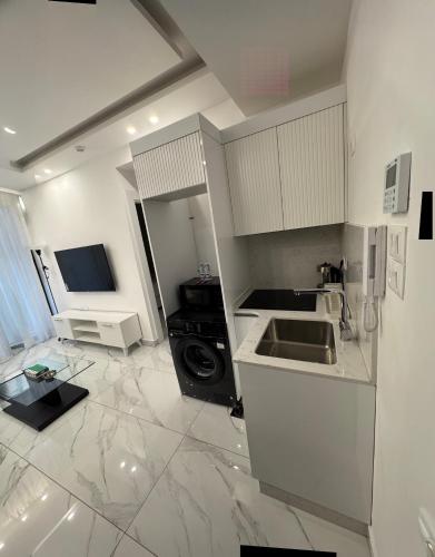 Boulevard Comfort Haven apt with stunning veiw - image 2