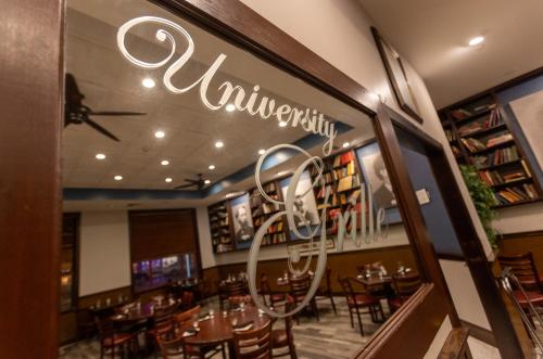 University Hotel & Suites Shippensburg, Trademark by Wyndham