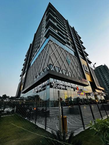 Capital Elysium Tower Mountain view Apartment Blue Area Islamabad - image 10