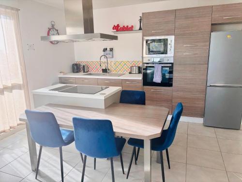 L'heliade, Parking, Terrasse, AC in Castelnau-le-Lez