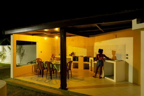Maison d'hôte Chez Vané (Maison d'hote Chez Vane) in Sambava