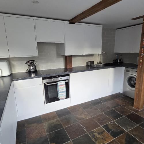 The Old Stables in เดนไบห์เชอร์