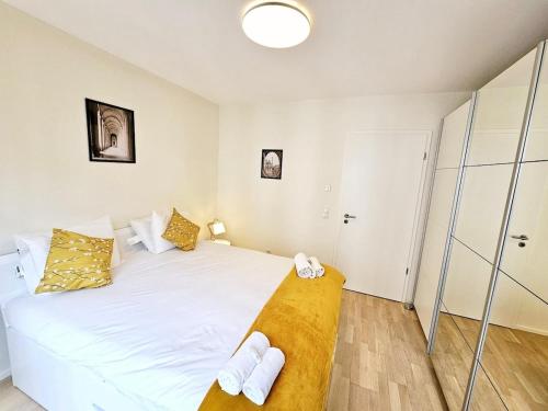 Bright Urban 1BR Apartment in Howald