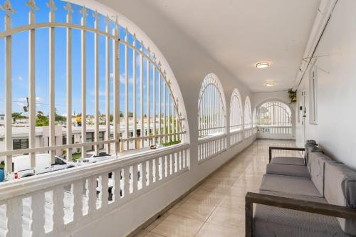Comfortable Home for 6 Near Airport & Beaches in Carolina