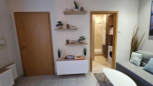 B8 Apartment close to Great Market Hall - image 5