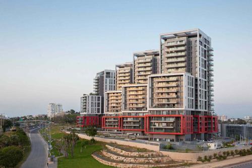 Luxury apartment in Центр міста Герцлія