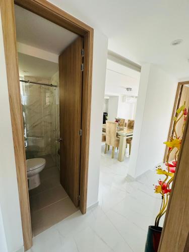 Apartamento hogar del Sol balcón y descanso - image 5