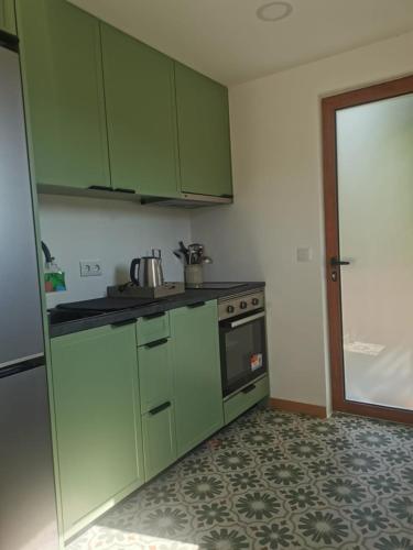ห้องครัว, Private Pool with Huge Terrace&Garden in บอร์บา เด มอนตันยา