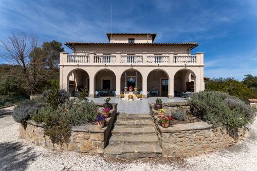 Viesnīcas āriene, La Torre del Vilar in Santa Eulàlia de Riuprimer