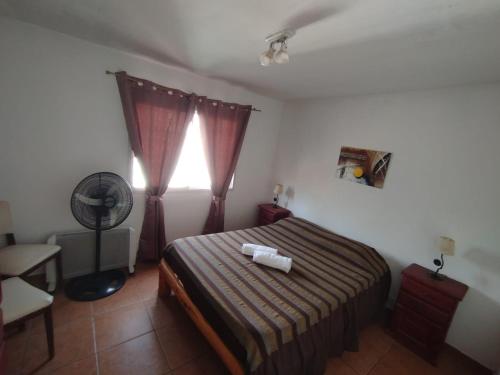 2 bedrooms, 7 beds