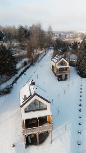 Viesnīcas āriene, Cienista Dolina in Chrosna