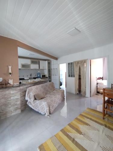 Casa confortavel 200 mts do mar in Armacao