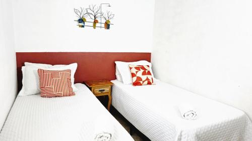 3 bedrooms, 7 beds