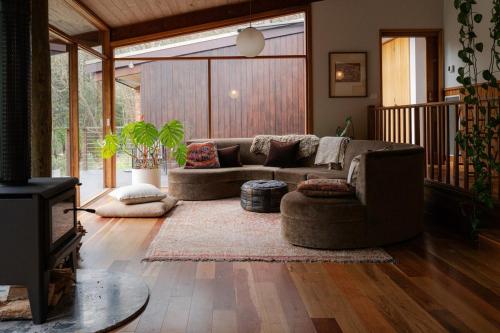 Bush House in the Dandenong Ranges in The Patch