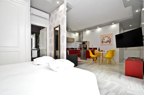 The Zentral Arenal Suites - image 12