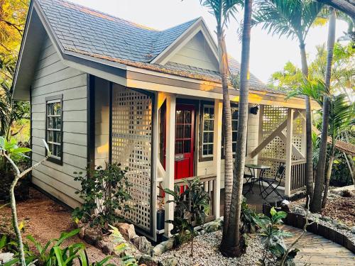 Vista exterior, Villa Allamanda Eleuthera in Governor's Harbour