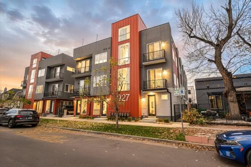 Townhouse in Santa Fe Arts District – khách sạn tại Công viên Lincoln