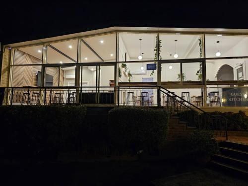 sala de TV, Gosford Motor Inn in Gosford