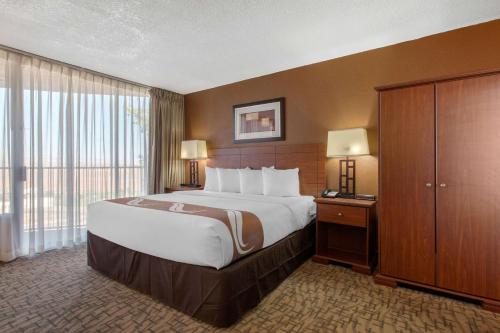 1 king bed