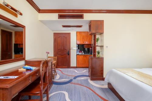 room detail thumbnail 0